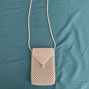 Vintage pearl crossbody
